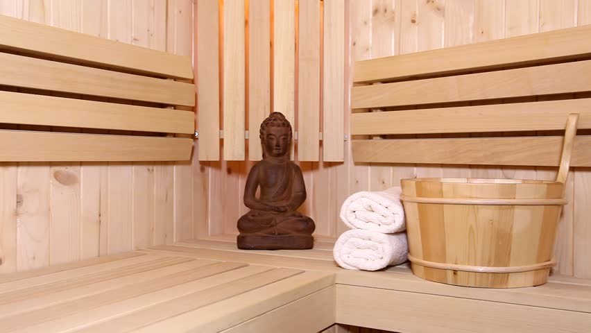 Go-Hinoki-trong-phong-xong-hoi