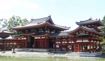 Kien-truc-thoi-Heian-Khi-khong-gian-mo-ra-de-hoa-minh-vao-thien-nhien